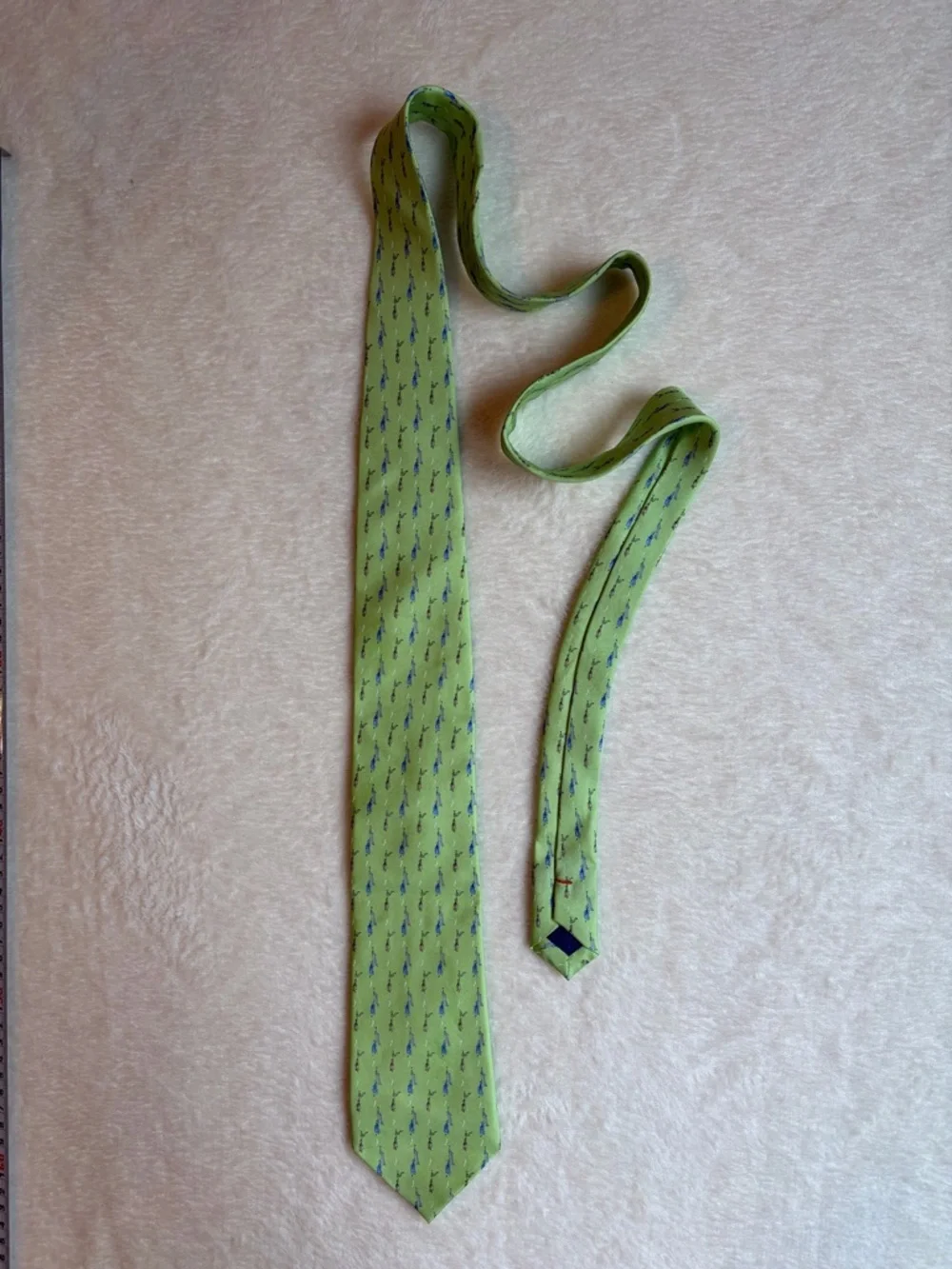 Looking Medipark Korean‎ Men's Marching Figures 100% Silk Woven Classic Tie